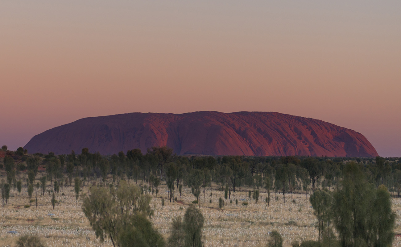 Uluru Sunset Tour & BBQ | Emu Run Experience